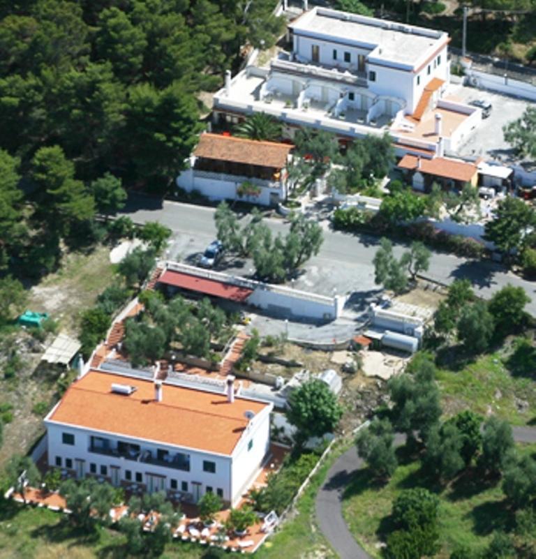 La Collinetta 3*