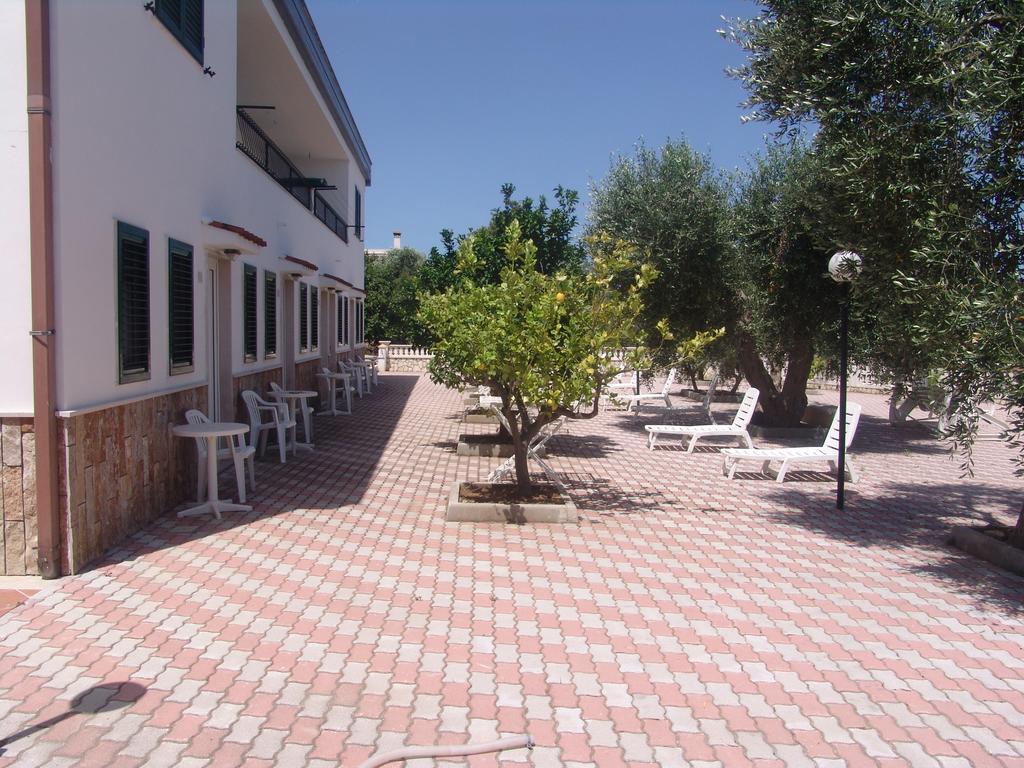 La Collinetta 3*